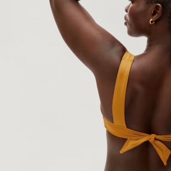 NWT Everlane Triangle bikini top in yellow size large - Picture 2 of 7